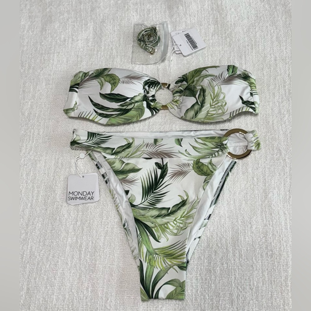 Monday Swimwear Bikini set in Palm